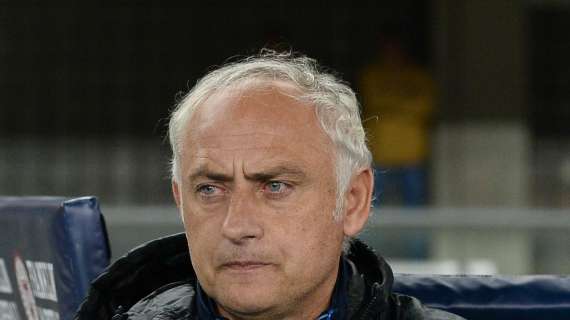 Hellas Verona - Sampdoria, 1 - 3. Verona sconfitto in casa in inferiorità numerica