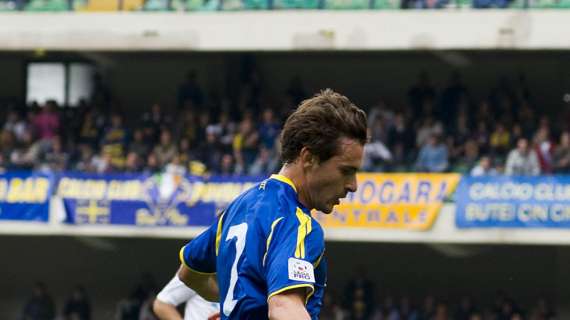 Francesco Cangi al Bentegodi con la maglia dell&#039;Hellas