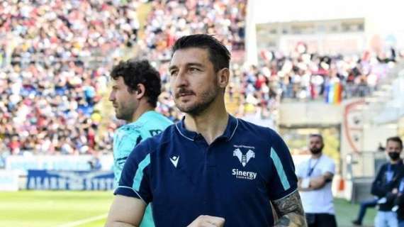 Verona, Bocchetti : "Dobbiamo continuare così, i gol arriveranno"