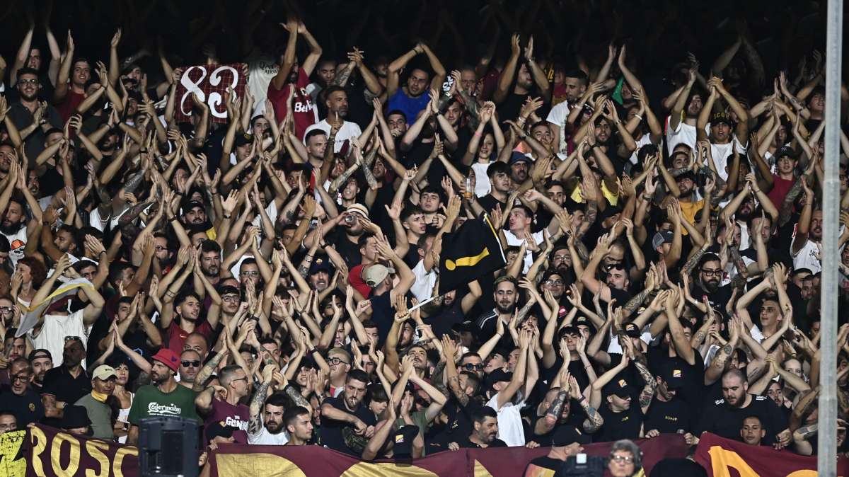 Verona-Roma: tremila tifosi giallorossi al 'Bentegodi'