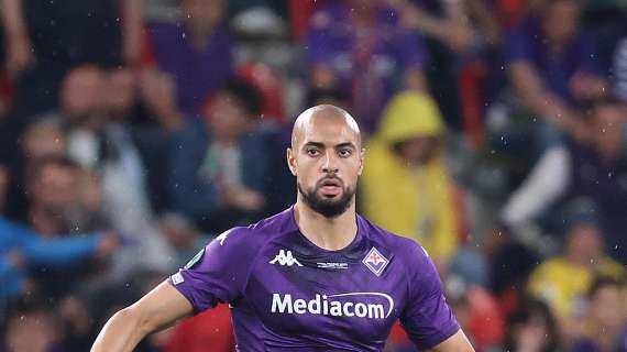 Amrabat si allontana dalla Fiorentina: c'è l'offerta del Manchester United