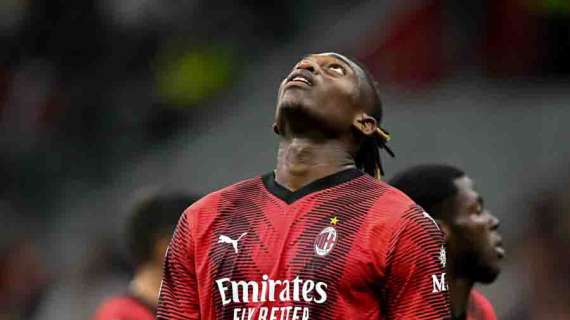 Milan: Leao non brilla, possibile panchina con il Verona per l'attaccante rossonero