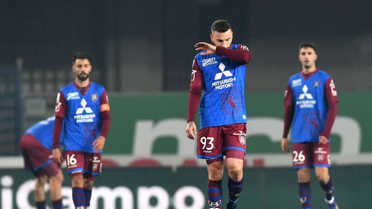Serie B: ancora vacanti le panchine di Chievo e Cittadella