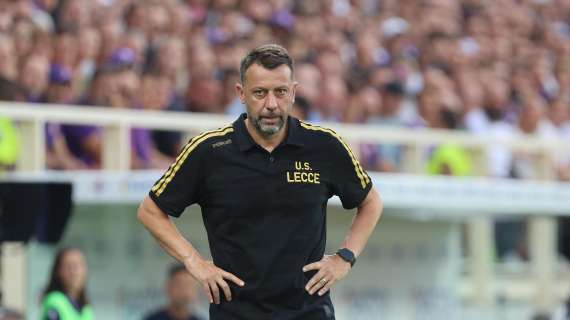 Lecce, D'Aversa: «Verona migliorato, per vincere servirà l'atteggiamento degli ultimi minuti con la Fiorentina»