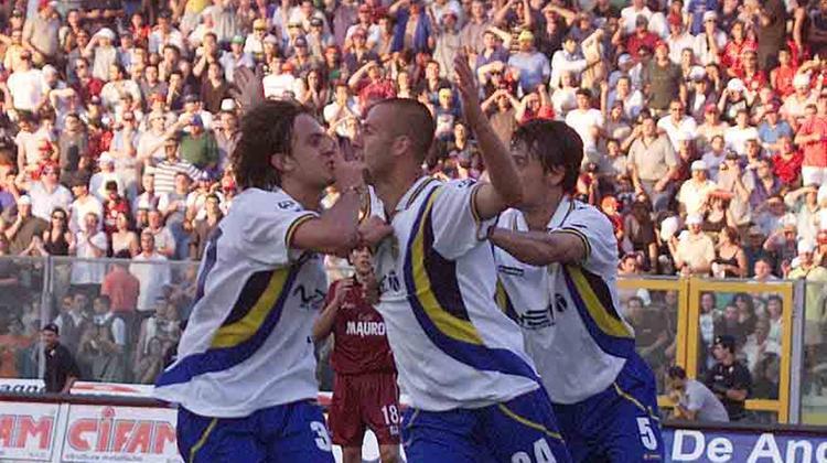 L'ex bomber gialloblù Michele Cossato: "Verona, rosa forte ma sfortunata: sono comunque ottimista per la salvezza"