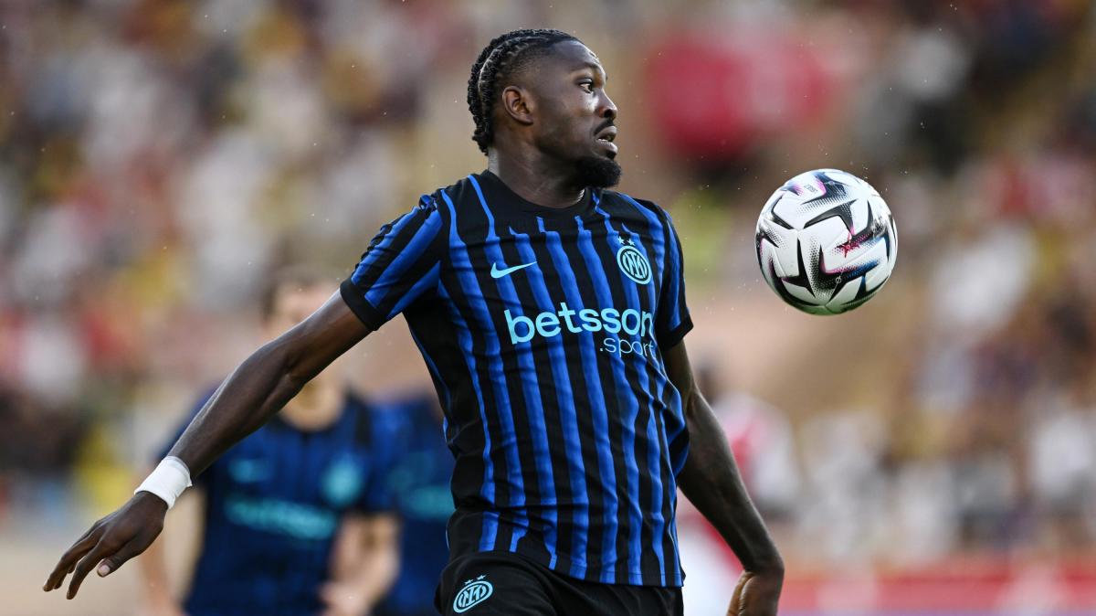 Inter: rientro in gruppo per Thuram, possibile convocazione con il Verona