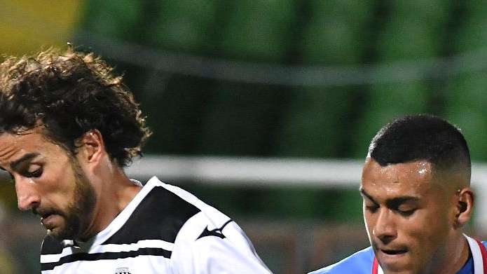 Scatto Frosinone per Cheddira, tra i pretendenti anche l'Hellas