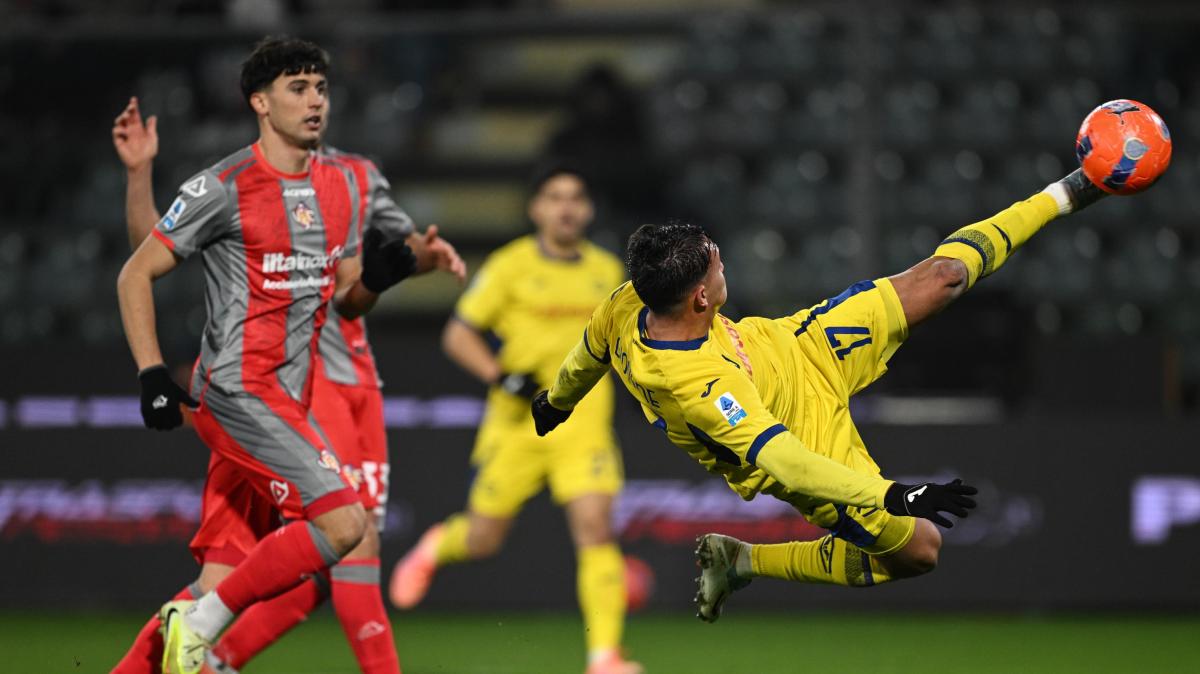 Cremonese-Verona 0-0, le pagelle dei gialloblù: Perilli sicuro, Giovane vivace, Sarr in ombra