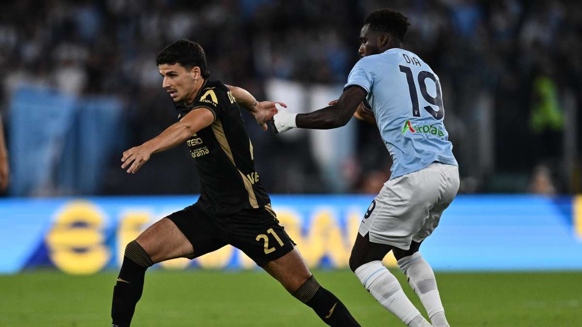 Lazio Verona 2 1 Giallobl Sconfitti All Olimpico