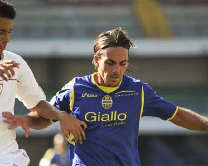 PUGLIESE SI AVVICINA AL VARESE