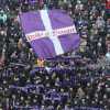 QUI VIOLA - Gli ultras caricano la Fiorentina prima della partenza per Torino: “È giusto che sappiate quanto è importante la partita di domani”