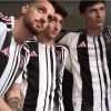 UFFICIALE - La Juventus presenta la maglia home per la stagione 2025-2026: "Ogni filo racconta una storia, ogni striscia parla bianconero" (FOTO)