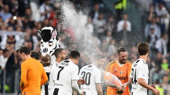 I complimenti della UEFA per l'ottavo titolo di fila della Juventus