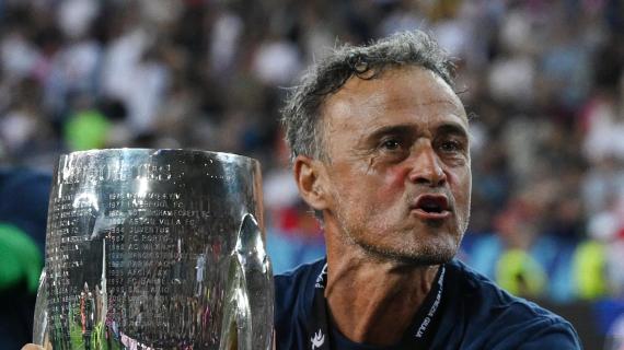 Pallone d'Oro, il vincitore del Johan Cruyff Trophy è Luis Enrique