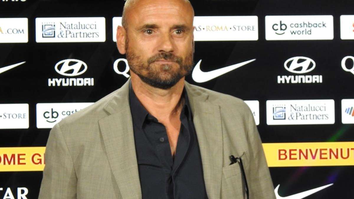Sportitalia - Petrachi: "Io alla Juve con Conte? Abbiamo due caratteri forti, sarebbe curioso vederci lavorare insieme. Avevo proposto Antonio a De Laurentiis"