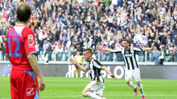 La Juve trova il gol all'ultimo respiro: Catania battuto 1-0, bianconeri a +9 sul Napoli