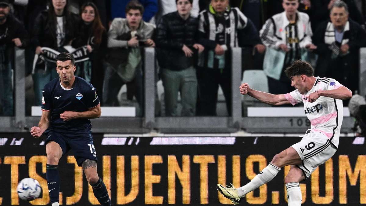 Gazzetta - Vlahovic, la Juve vuole il rinnovo 