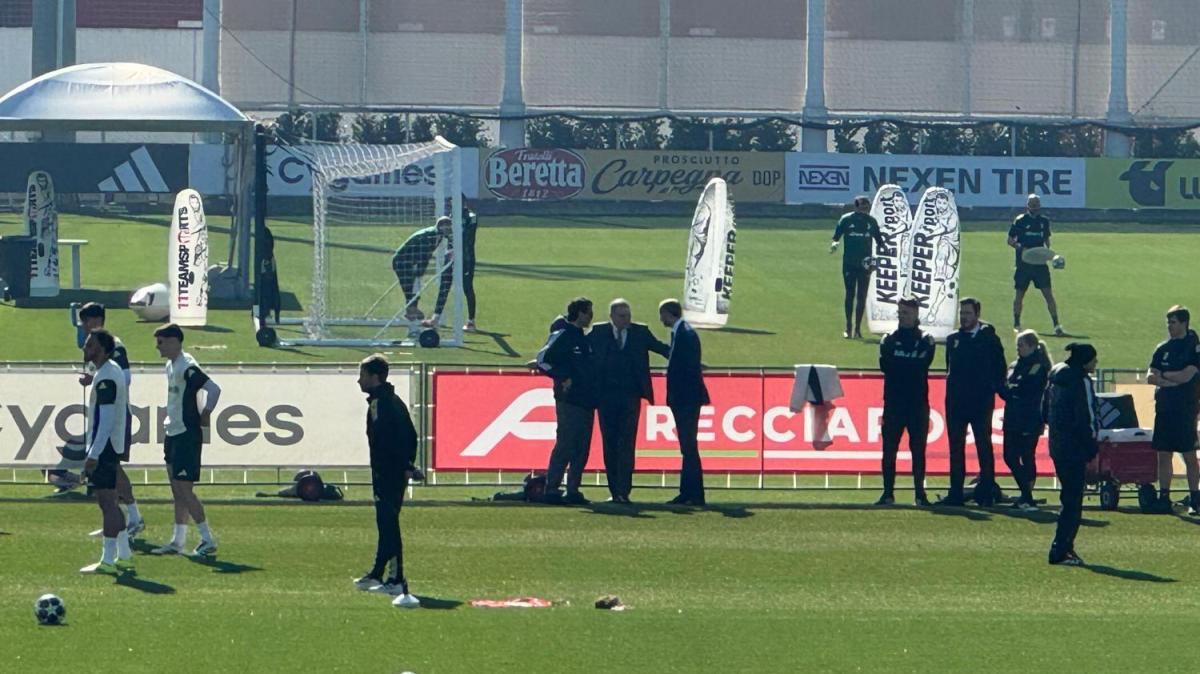Allenamento in mattinata. Bremer, Yildiz e Milik in gruppo. Presenti Chiellini, Modesto e Comolli (Video e Foto)