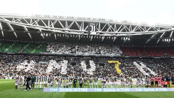Torta e bollicine nell'Hospitality dello Stadium (FOTO)