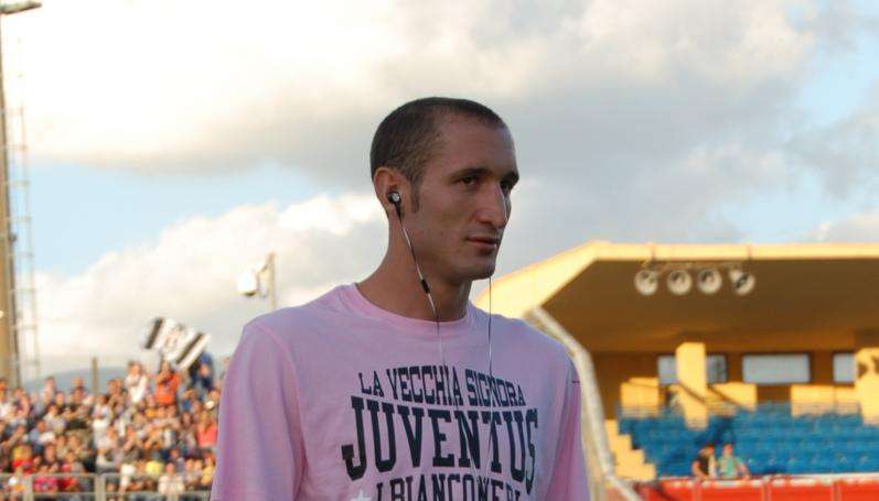 CHIELLINI a tutto campo su MP: "C'è voglia di tornare la Juve. Bonucci? Molto bravo. Io resto"