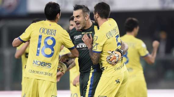 Il Chievo risorge e piega il Cagliari per 2-1