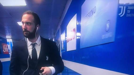 LIVE TJ - Higuain regge il borsello con la mano fratturata (FOTO)