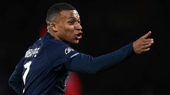 Mbappé in trattativa con il Real? Il club spagnolo smentisce con una nota