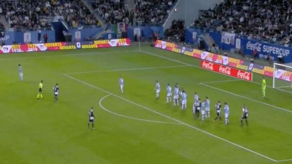 LIVE RIAD - E' il King Saud University Stadium, ma sembra l'Allianz Stadium. Tutti pazzi per Ronaldo