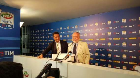 De Laurentiis: "La Juventus ha la sua classe, non disturberà il discorso Higuain. Il giocatore ha un contratto. Pereyra..."