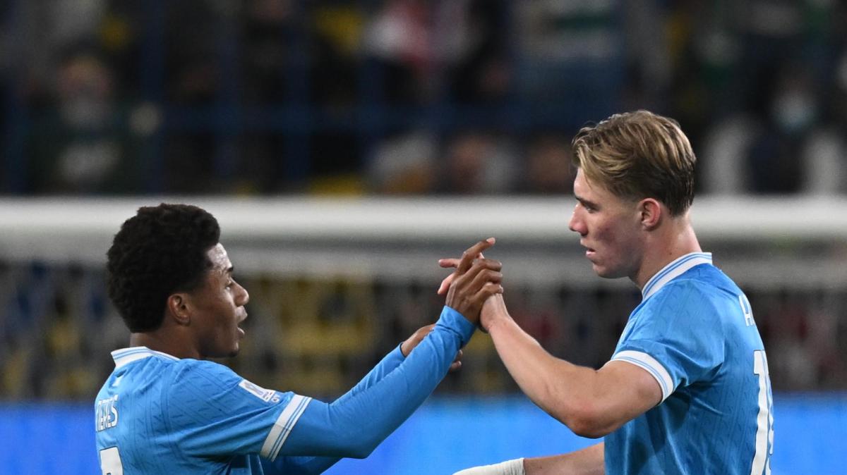 Supercoppa, Napoli-Milan 2-0. Neres e Hojlund spingono gli azzurri in finale