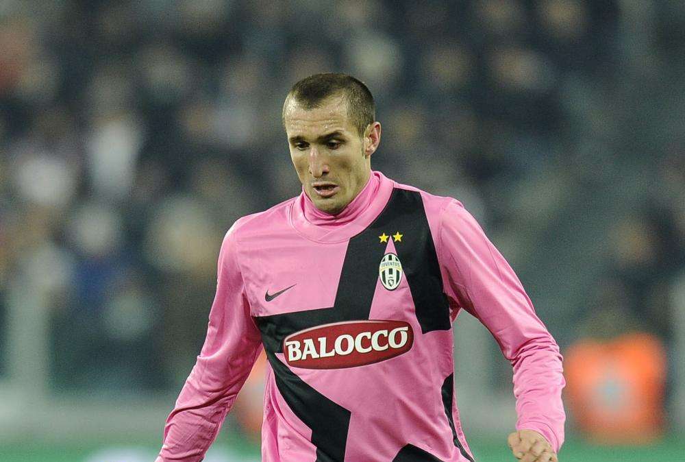 CHIELLINI: "Ancora presto per sentirsi favoriti. Diamoci ancora un mese. Quest'anno è cambiato tutto"