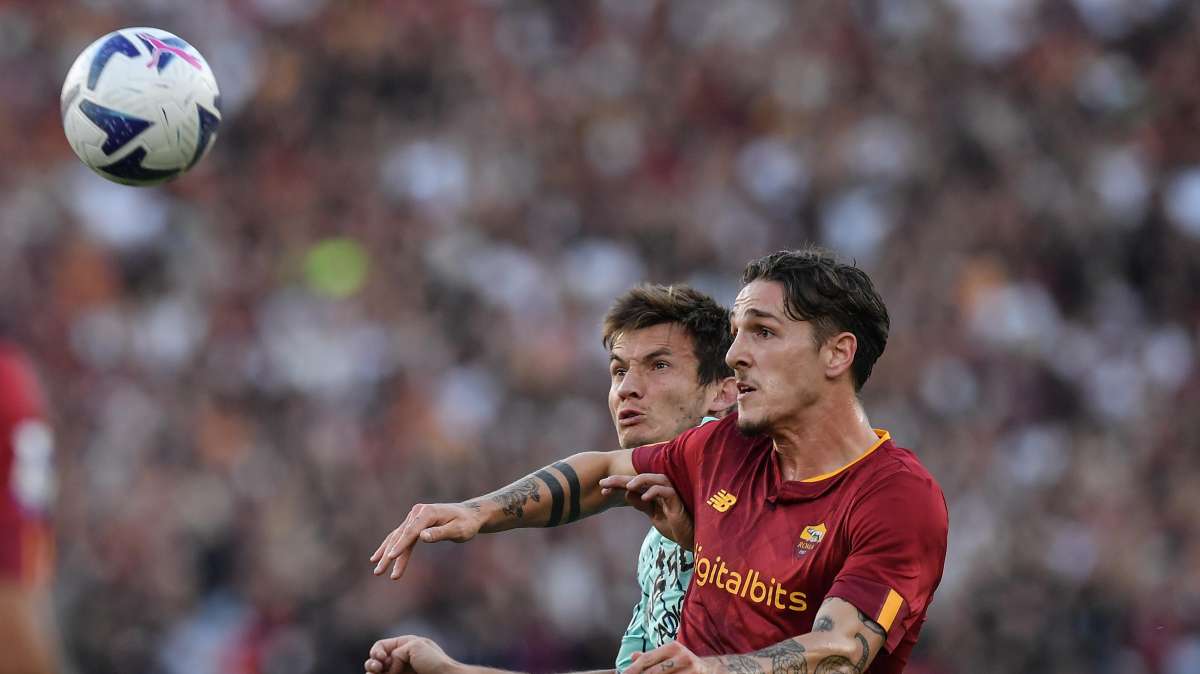 Gazzetta - Juve, Zaniolo si allontana: il ragazzo ha la fiducia di Mourinho
