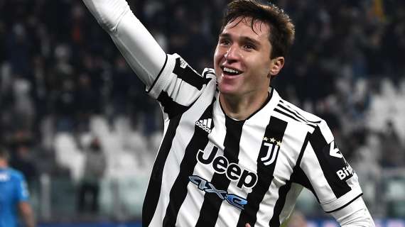 CHIESA: "Non vedo l'ora di giocare con Vlahovic. Non penso al numero 10"