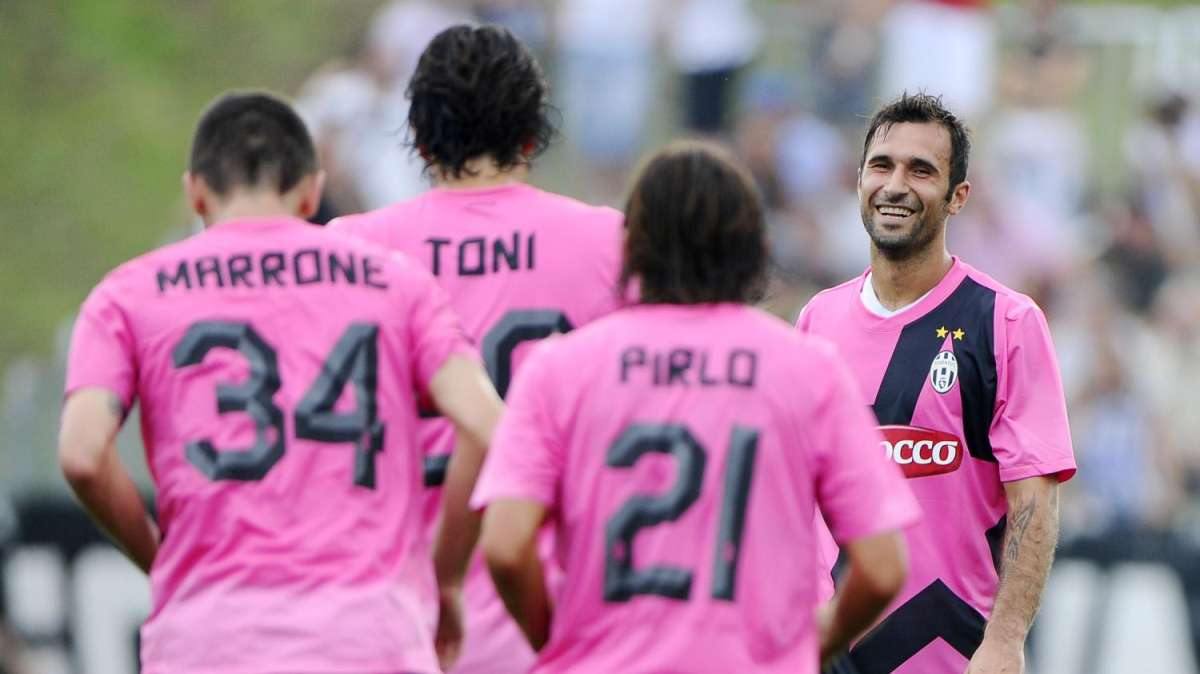 SPRAZZI DI VERA JUVE...