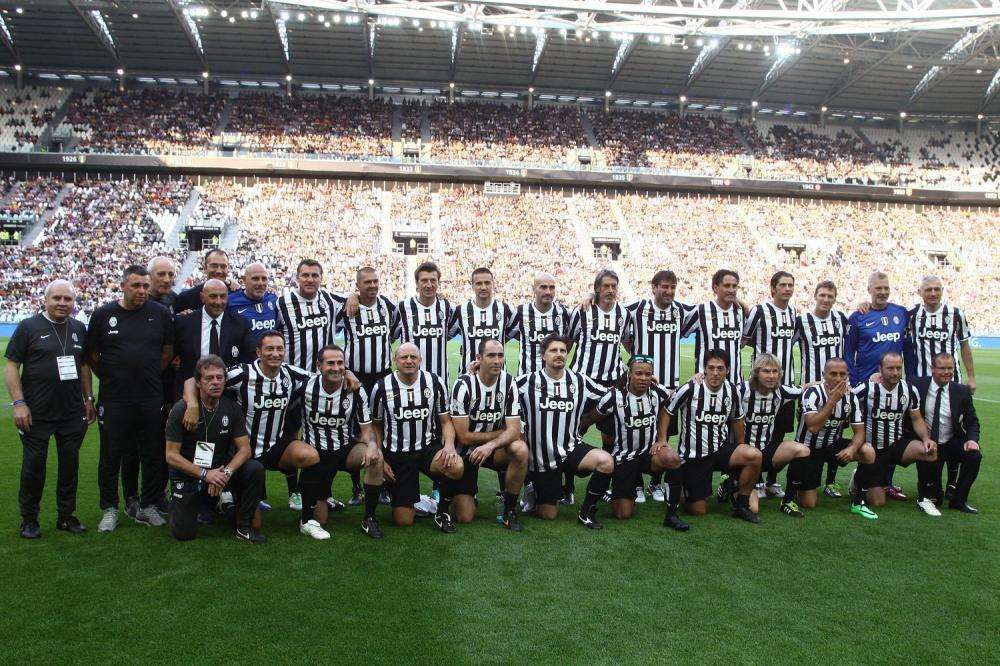 Sondaggio - La Juve più forte – Vota il centrocampista offensivo! Nedved e Zidane, all'ultimo voto!