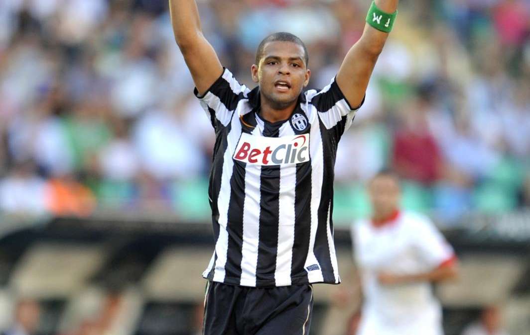 LETTERA DEL TIFOSO Matteo dal Lussemburgo: "Io credo in Felipe Melo"