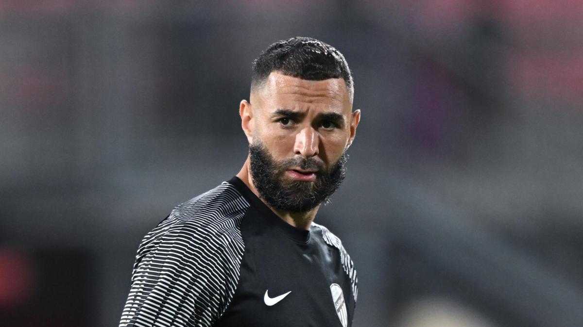 Benzema: "Mi vedo a giocare a calcio per altri due anni. Fisicamente sono in forma, lavoro sodo e gioco a calcio"