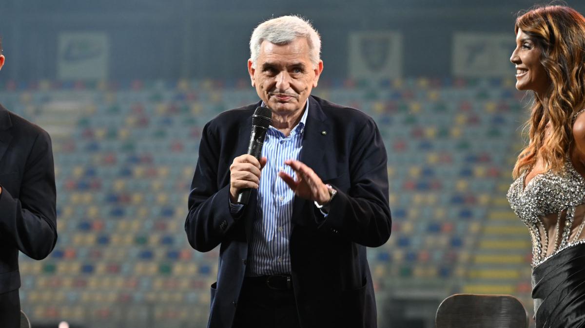 Stirpe (Pres. Frosinone): "Renderemo dura la vita della Juventus, il campo condizionerà il match. Con Carnevali possono aprire un ciclo. Nuova sinergia? No, nessun affare in vista..."