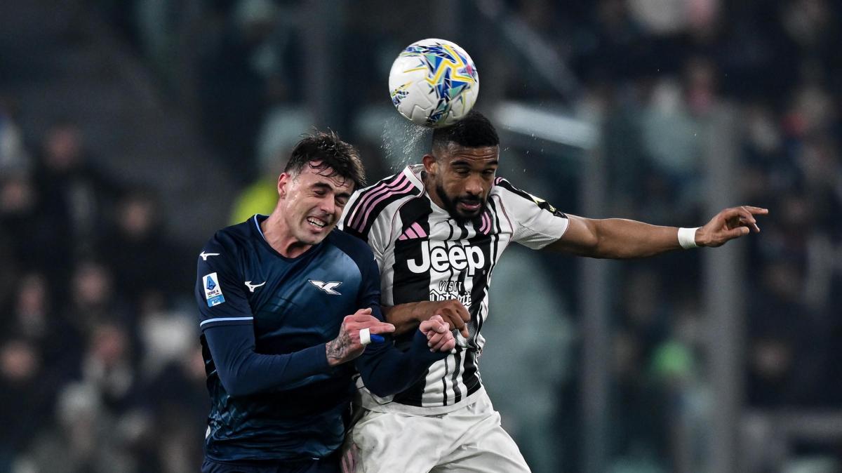 De Blasis: "Le ultime due partite possono mettere in evidenza anche un po' di sfortuna per la #Juventus, ma..."