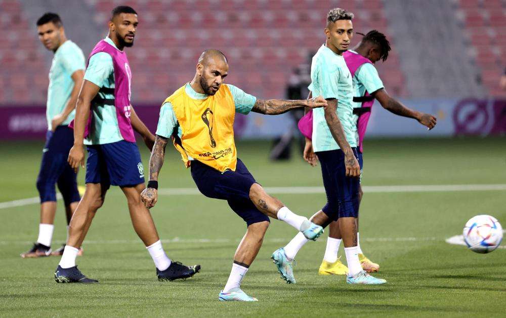Barcellona: al via il processo a Dani Alves per stupro