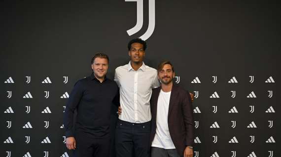 ESCLUSIVA TJ - L'ag. Miniero presenta van Aarle: "In campo si trasforma, ricorda van Dijk. Quando ha sentito il nome Juventus non ha più voluto conoscere altre offerte"