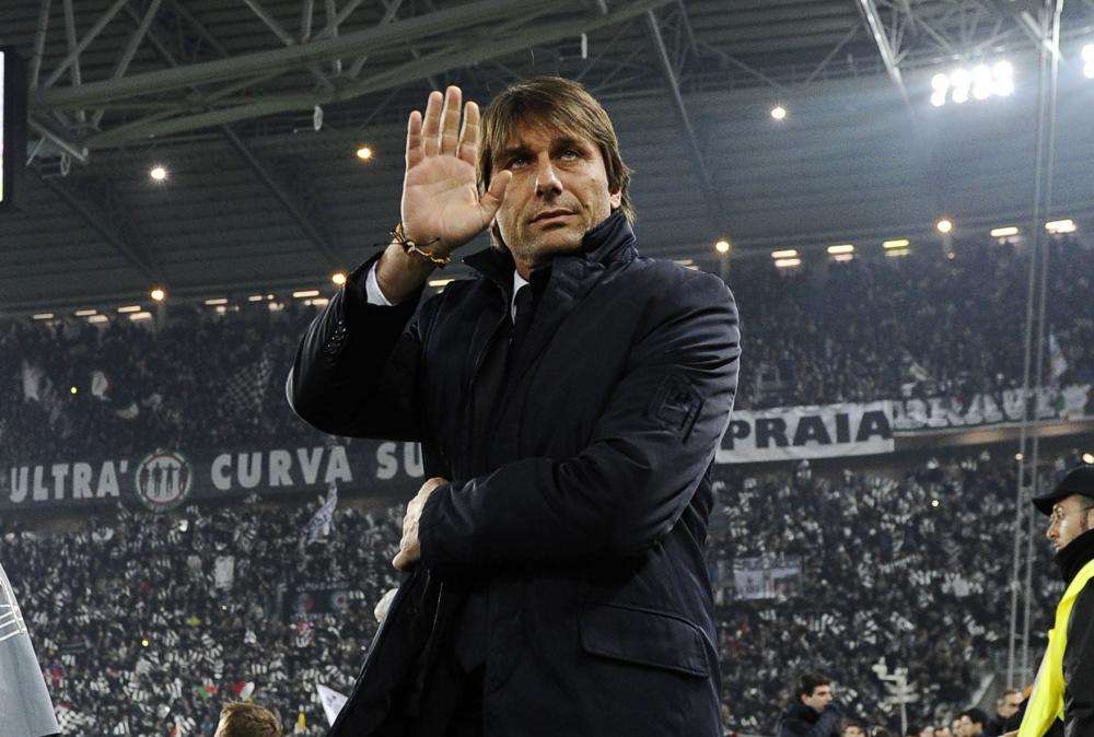 CONTE integrale: "Vucinic? Tutti a disposizione, forse anche Martin. Con 5 gare in 13 giorni ci sarà spazio per tutti. Noi favoriti? Miracolo! Rinvio Parma-Juve? Polemiche futili e inutili"