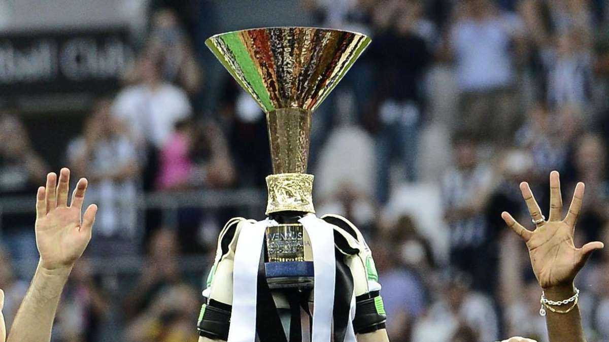 JUVE: UN DOMINIO TOTALE E PER UN 1 SECONDO HAI BATTUTO ANCHE IL MILAN!