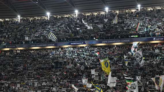 LIVE TJ - Juventus e Parma sono allo Stadium, le immagini dell'arrivo dei pullman