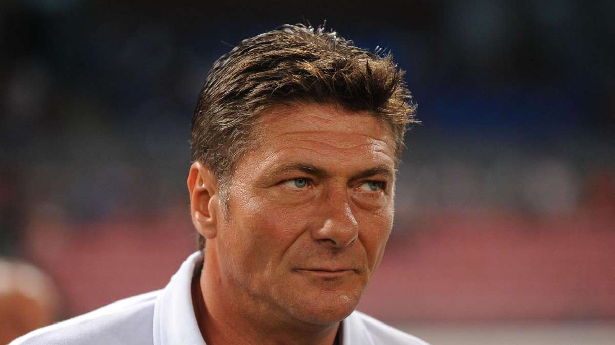 QN - Mazzarri: "Centrocampo Juve come quello del Barca. Noi pronti per una grande gara"