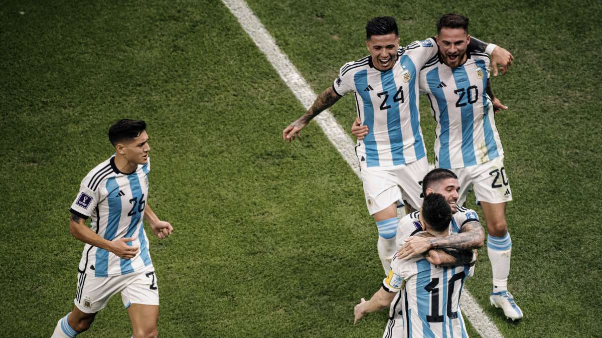 Qatar 2022, Argentina-Croazia 3-0: Messi show, Albiceleste in finale. Paredes in campo un'ora 