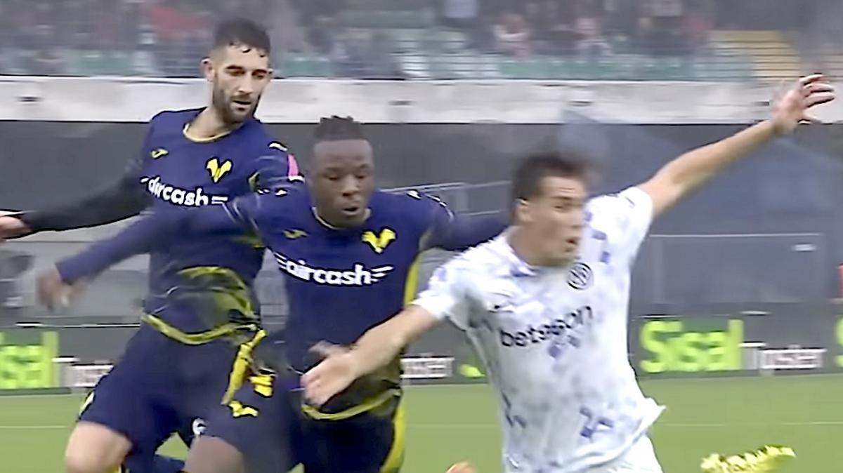 Anche Pio Esposito a scuola di tuffi