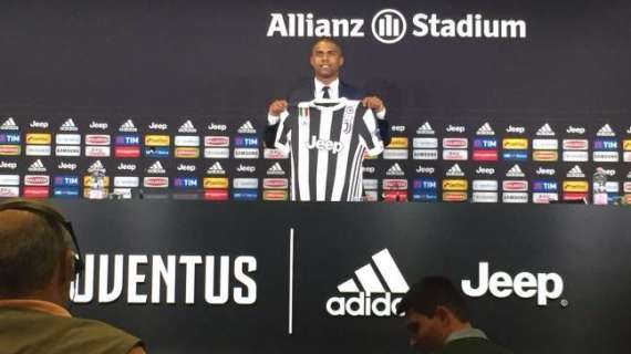 LIVE TJ - DOUGLAS COSTA A JTV: "Un'emozione far parte della storia della Juve. Mi ispiravo a Ronaldinho. L'11 di Nedved grande responsabilità, spero di ottenere le sue vittorie. Vidal mi ha detto..."