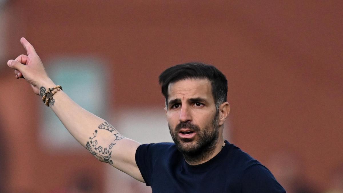Fabregas in conferenza: "Non siamo la Juventus, l'Inter, il Milan, stiamo crescendo e niente di più. Oggi festeggiamo, da domani vediamo se possiamo volare più in alto"