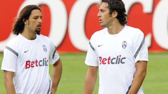 La Stampa - Amauri dice no a tutte le proposte. Rabbia Juve, sarà il primo fuorirosa